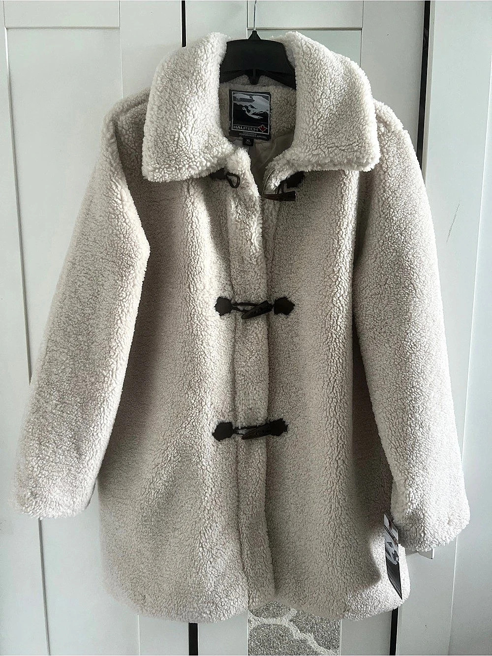 Halitech Faux Fur Teddy Sherpa Coat in Cream XL NWT